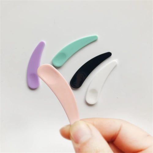 200-Piece Disposable Cosmetic Spatula Set